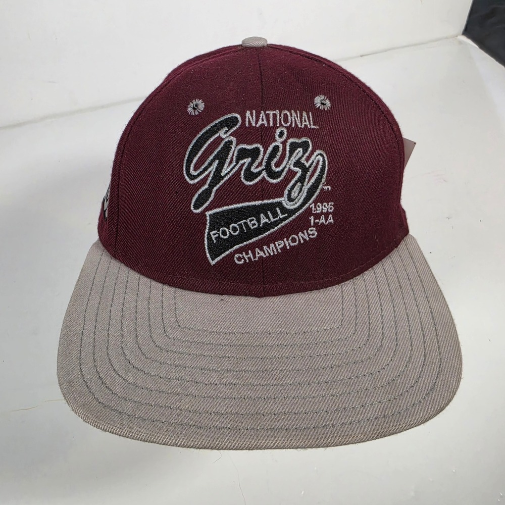 Vtg DeLONG Montana Grizzlies 1995 National Football Champions Fitted Hat 7 1/4